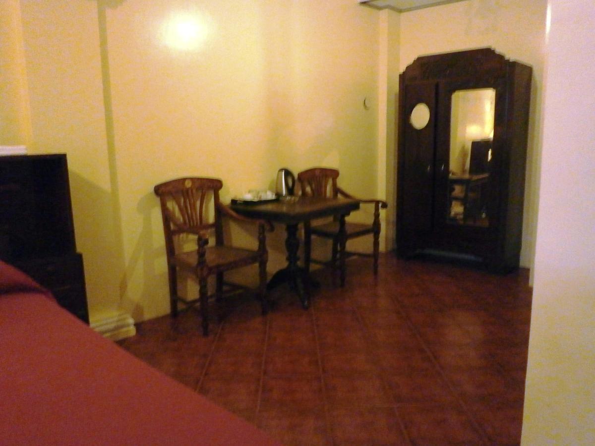 True Hotel