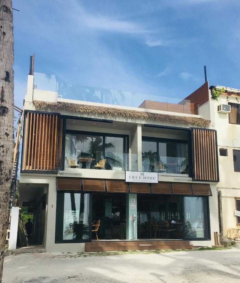 Hotel True 3*