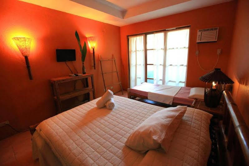True Hotel